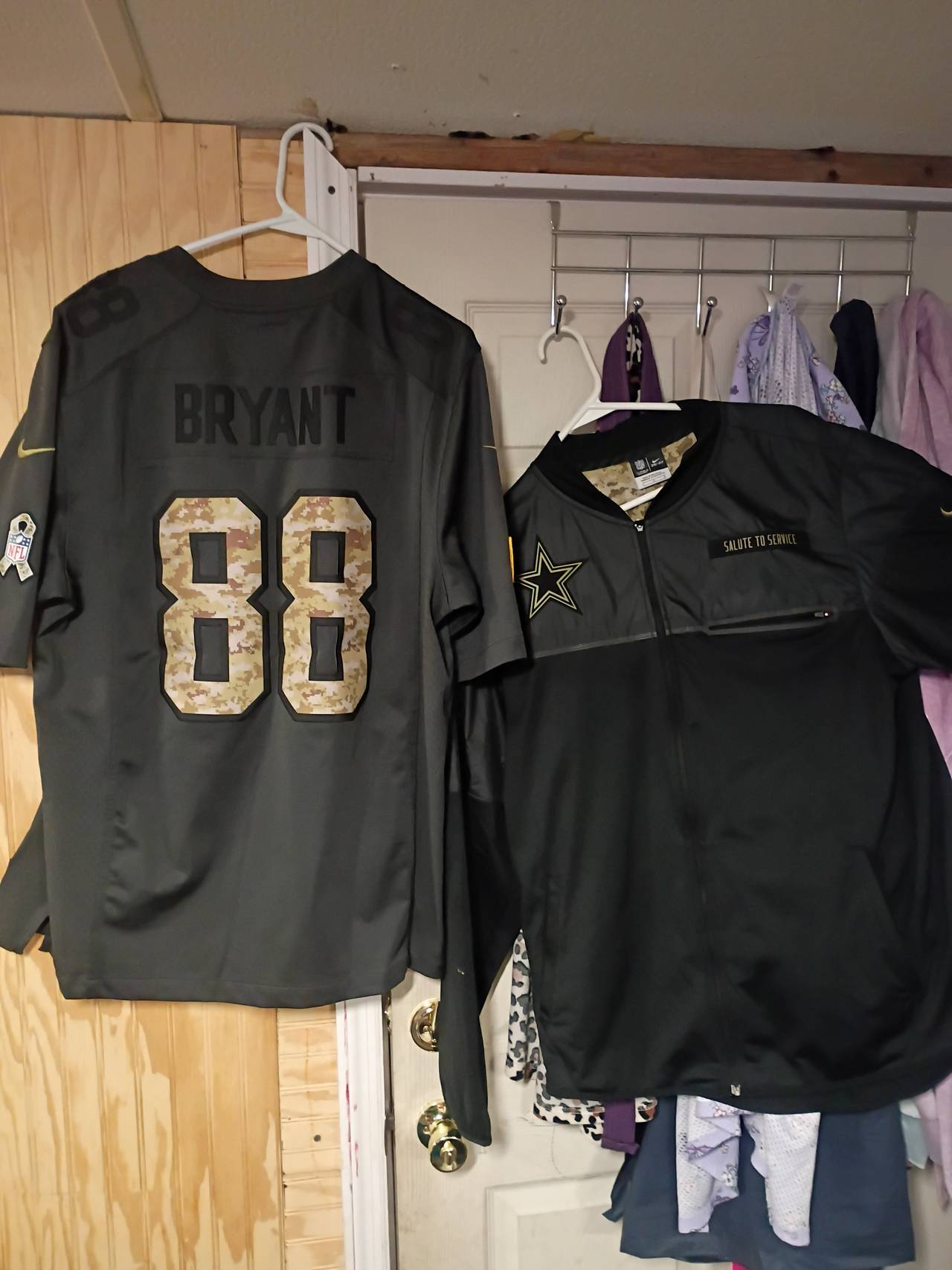 Nike Dez Bryant Dallas Cowboys Salute to Service Jersey and jacket