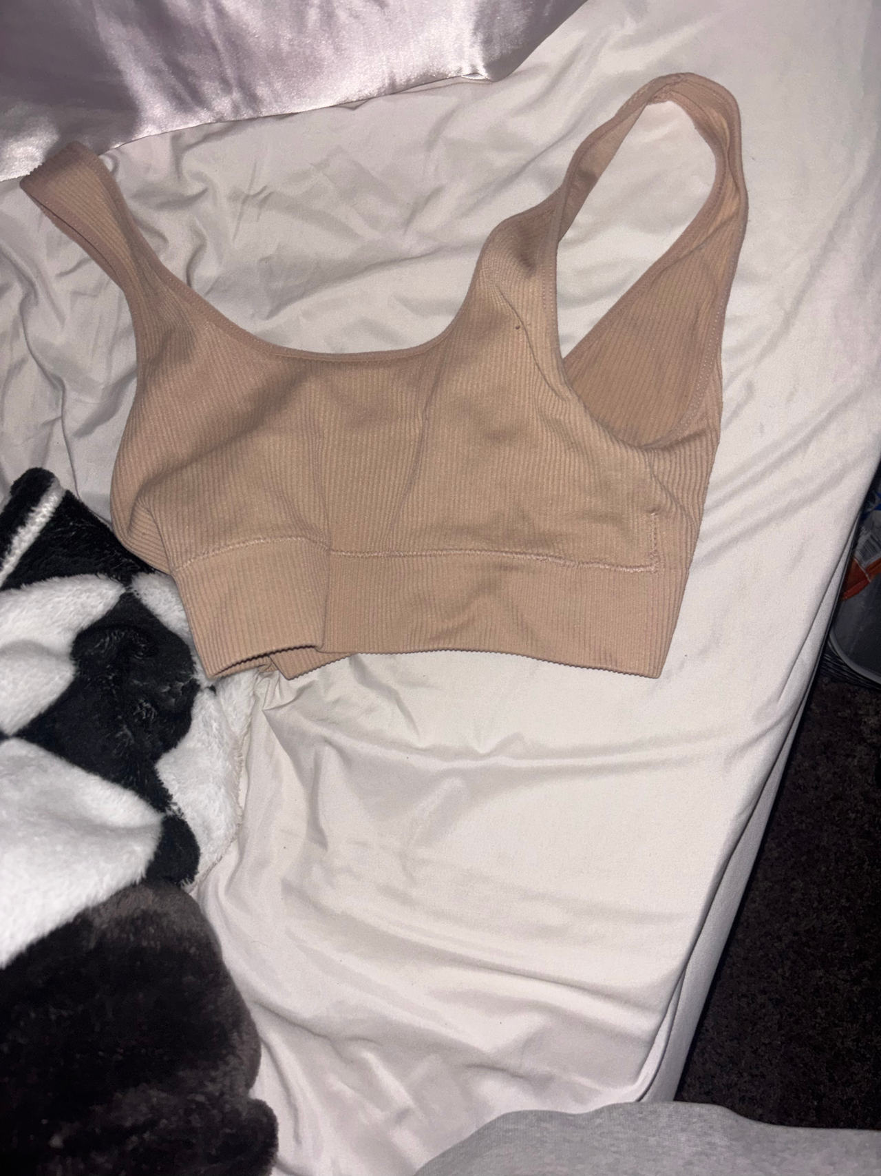 Ribbed Seamless Sports Bra