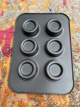 Fillable Cupcake Pan - Image 2