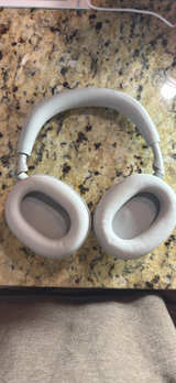 Sony WH-1000XM5 Wireless Noise Canceling Headphones - Image 2
