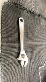 John Deere TY3219 10-Inch Adjustable Wrench - Image 2