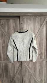 Kasper Women's Contrast Trim Tweed Blazer size 8 - Image 5