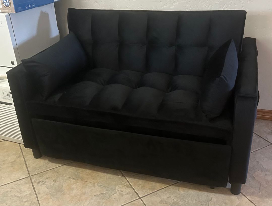 Black Velvet Pull Out Sleeper Loveseat with Tufted Cushions