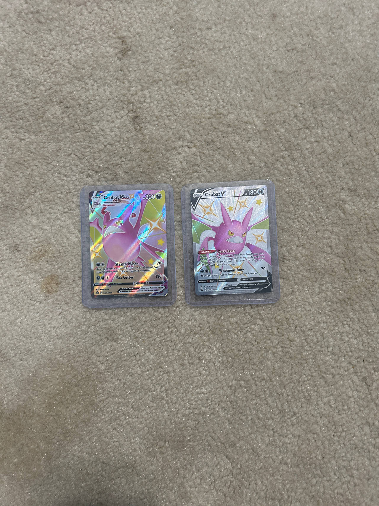 Crobat VMAX & Crobat V Pokémon Cards