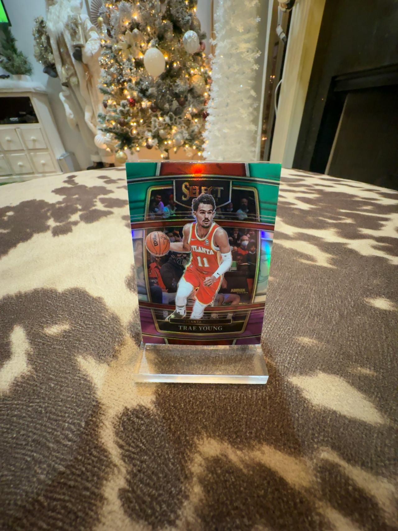 Panini Select Trae Young 2021-22 #26 Basketball Card