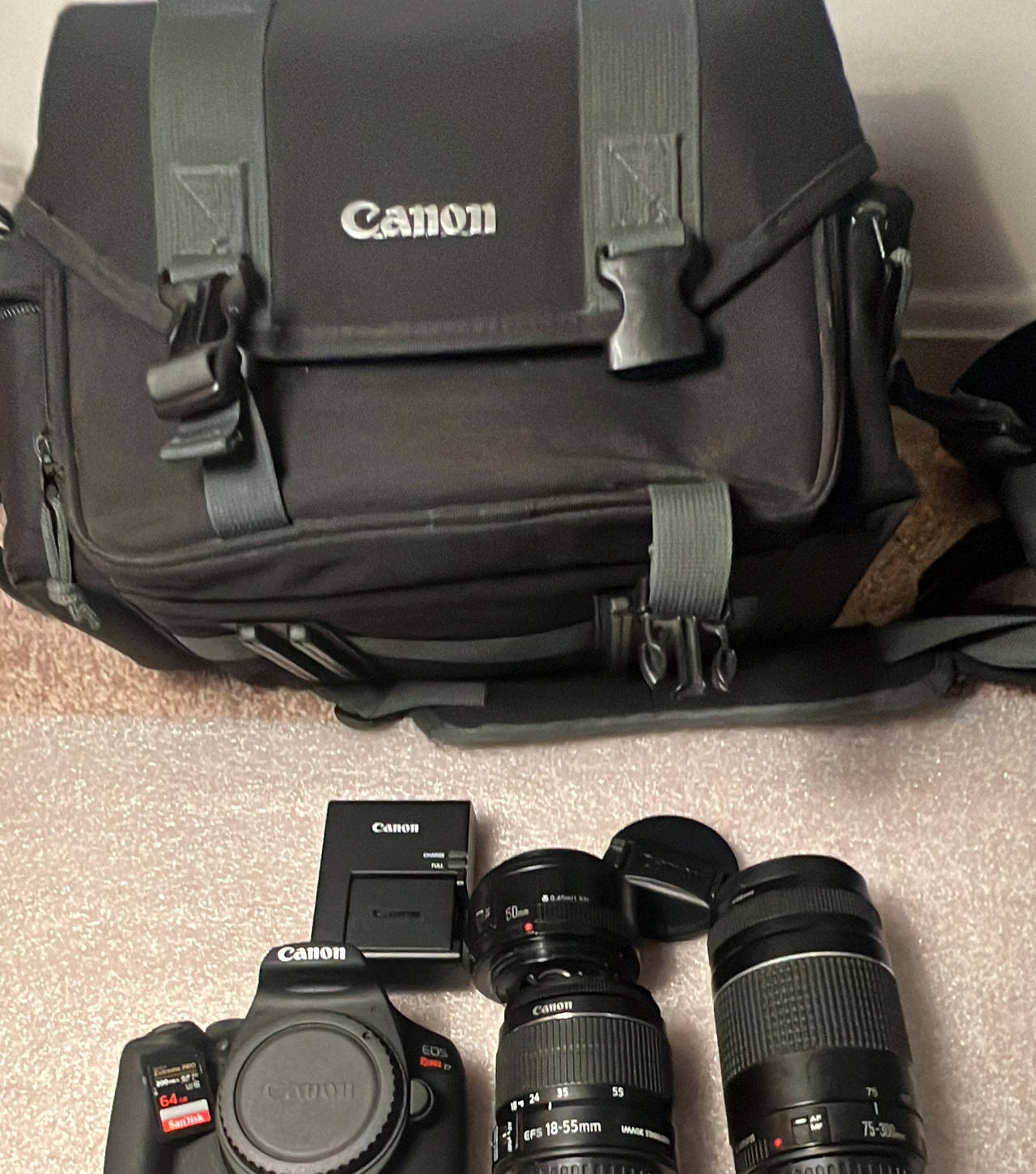 Canon EOS Rebel T7 Camera Bundle