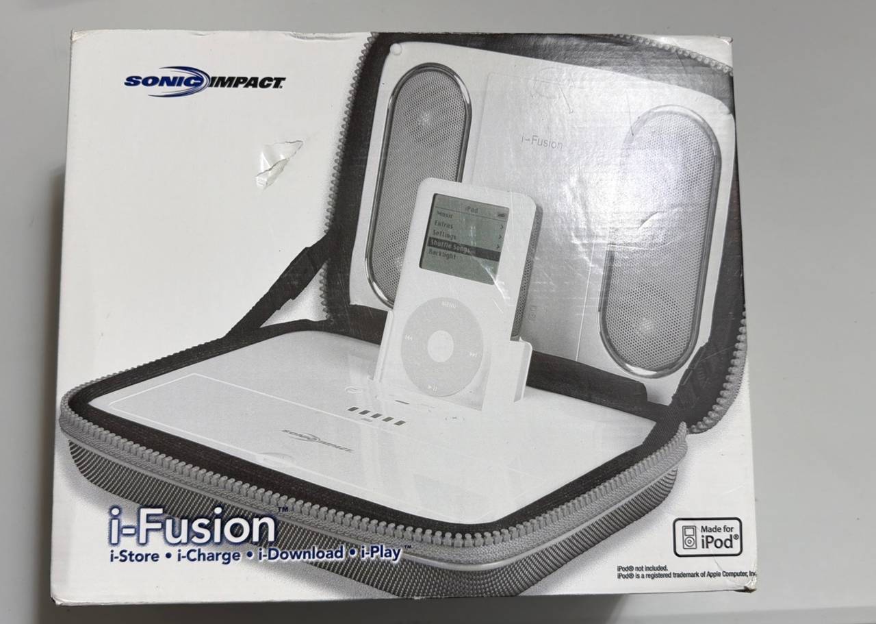 Vintage Apple iPod Mini 6GB Green + Sonic Impact i-Fusion Speaker System OpenBox