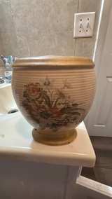 Croscill Normandy Toothbrush Holder - Image 2