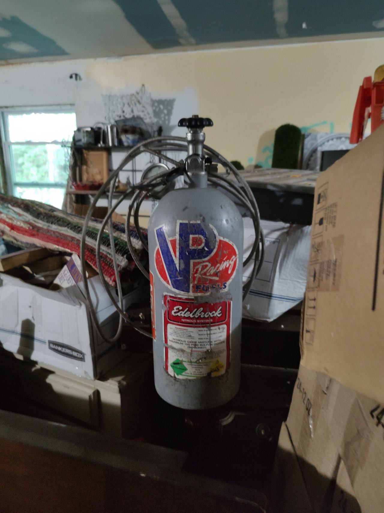 Edelbrock Nitrous Bottle 10lb Silver