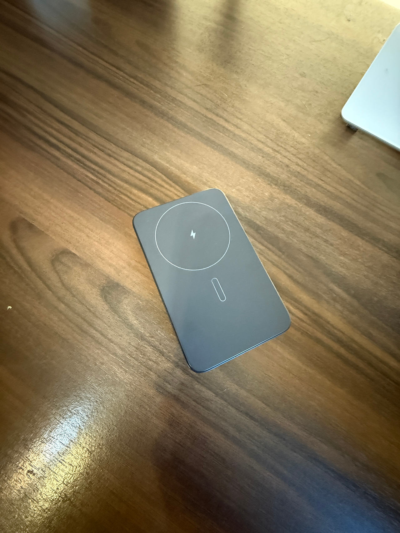 Apple MagSafe Battery Pack