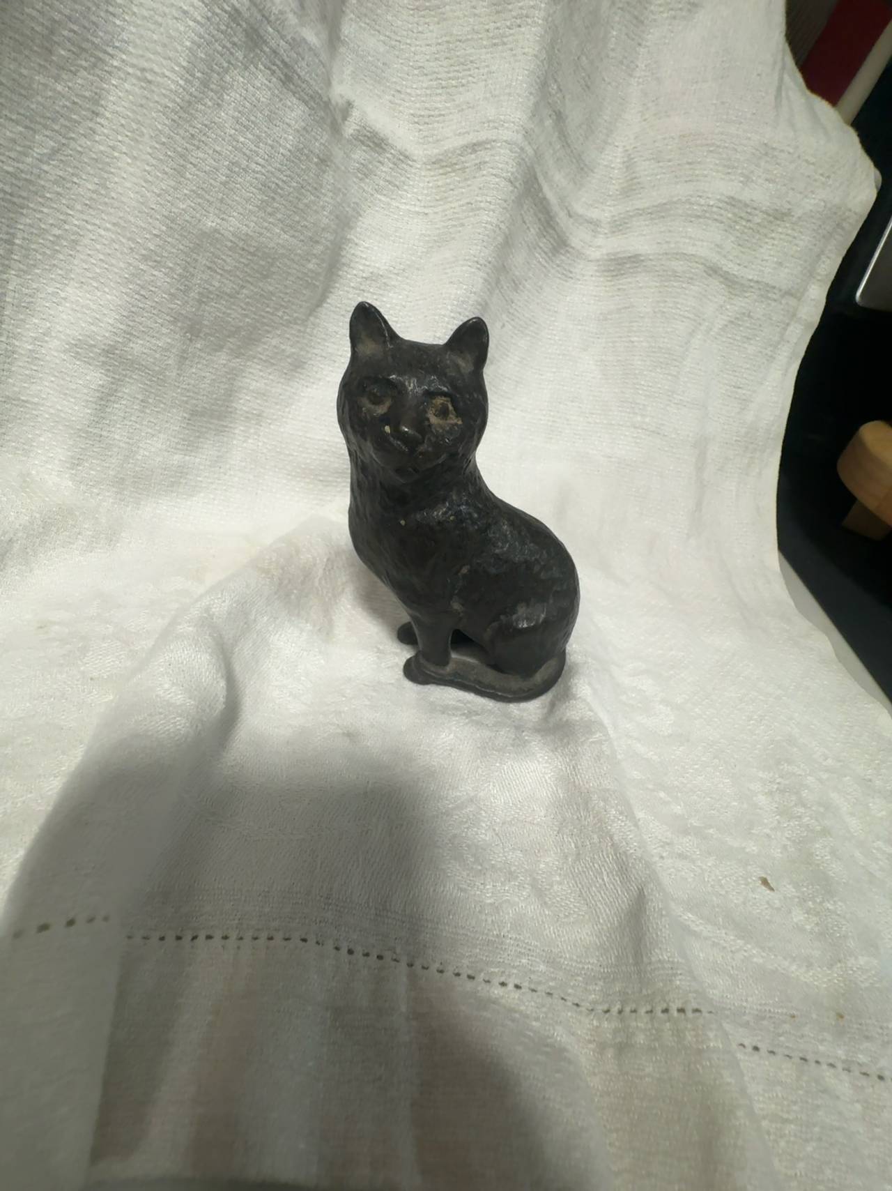 Cast Iron Cat Doorstop Figurine