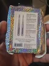 Tweezerman Hollygraphic Micro Mini Tweezer Duo - Image 3