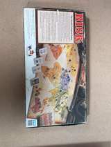 Risk: The World Conquest Game (1998 Edition) - Image 3