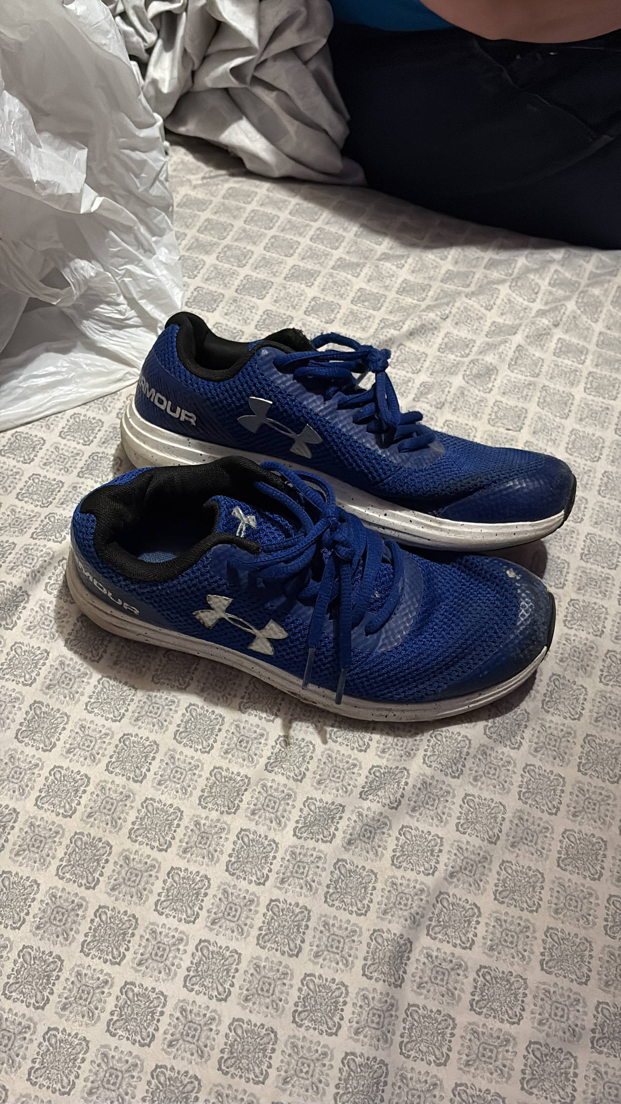 Under Armour Surge Running Shoes 4Y