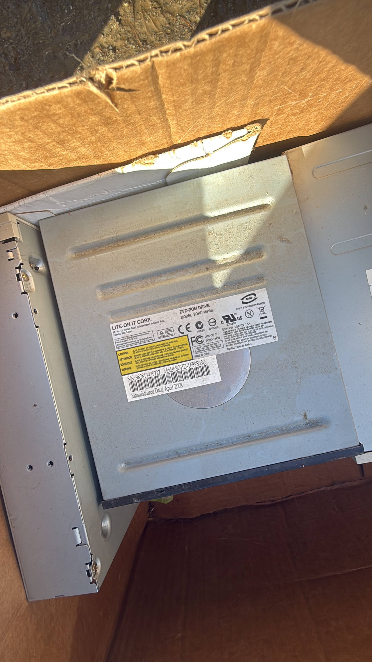 Lite-On SOHD-16P9S DVD-ROM Drive