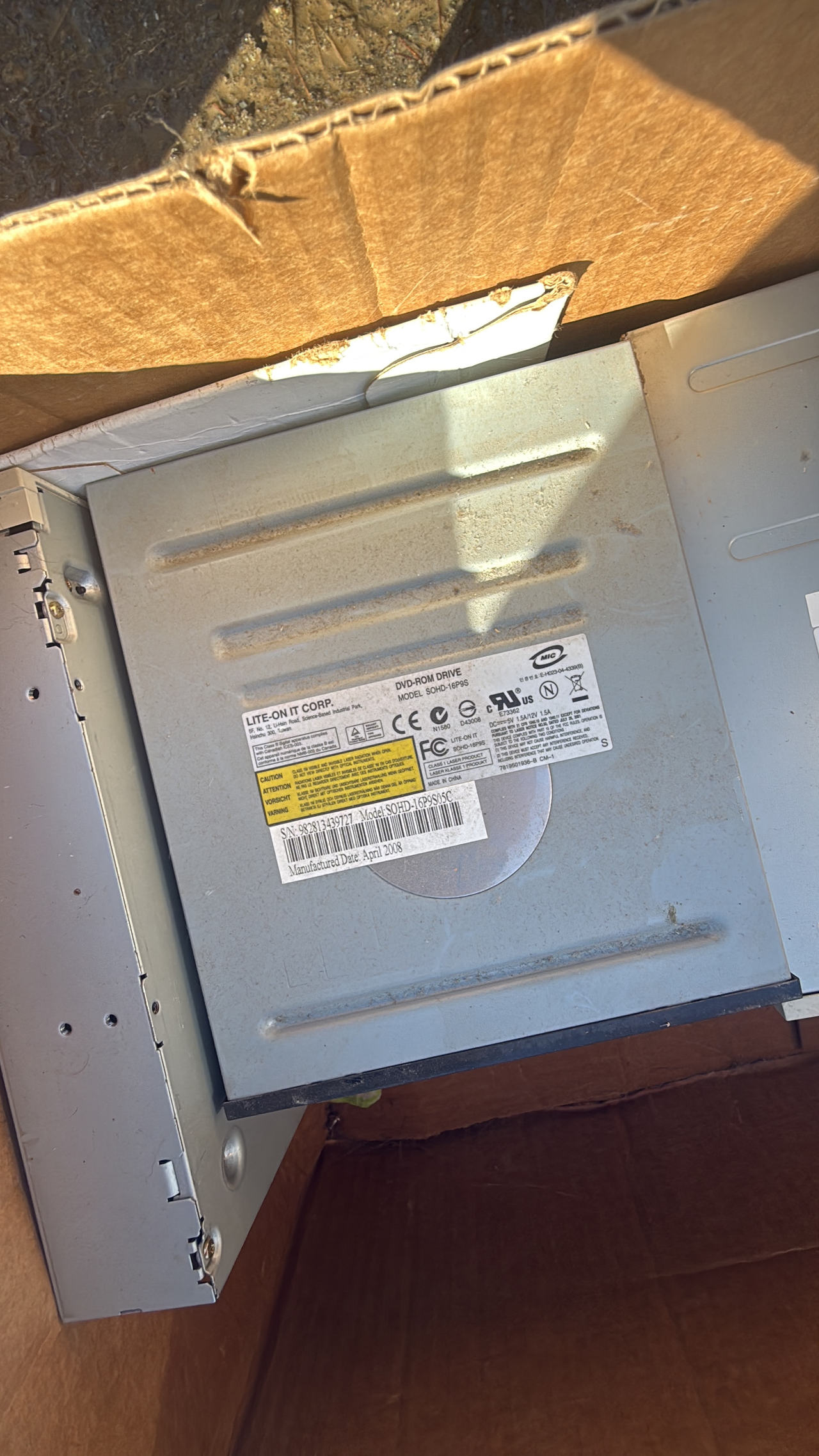 Lite-On SOHD-16P9S DVD-ROM Drive