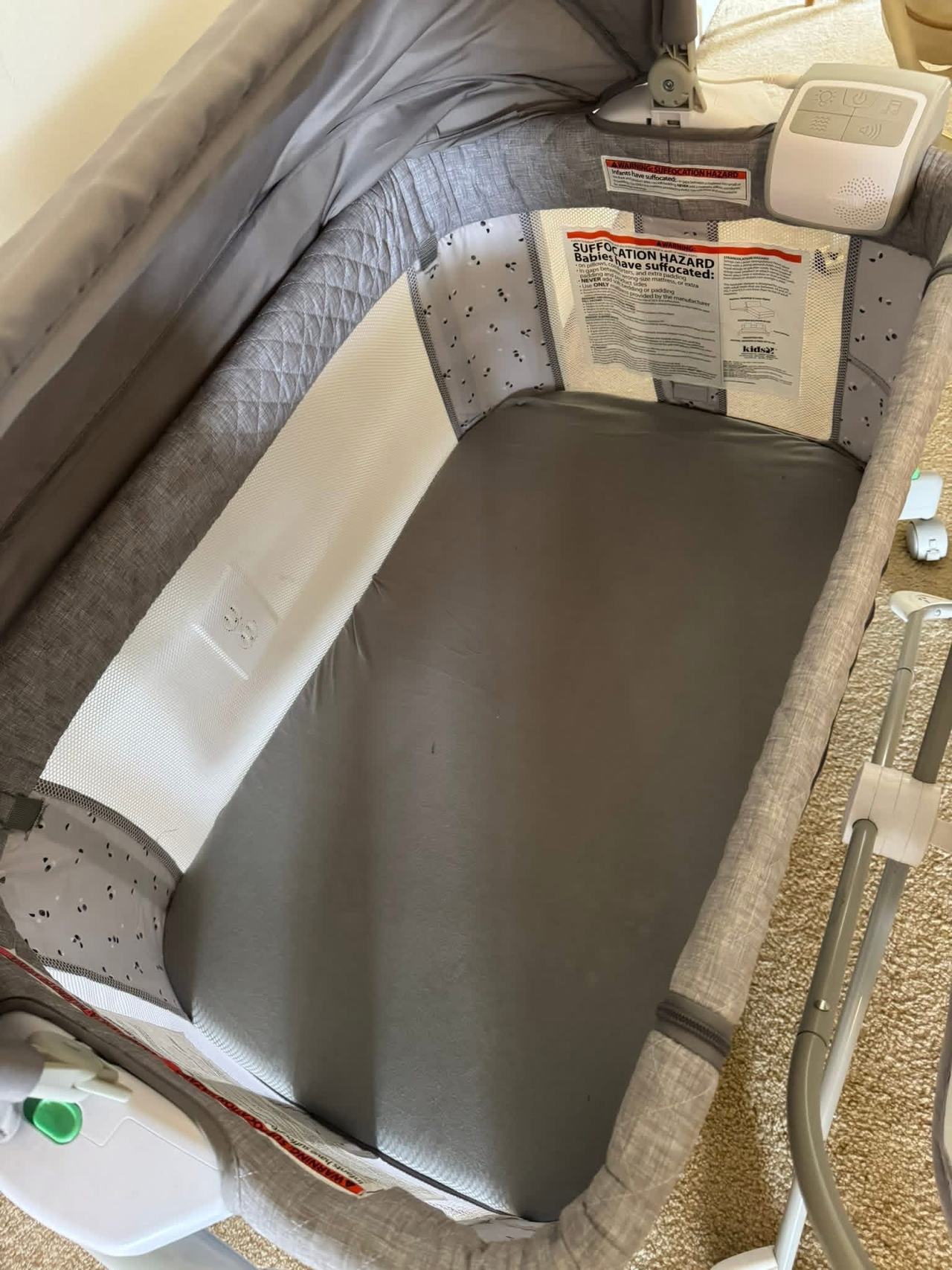 Graco My View 4-in-1 Bassinet