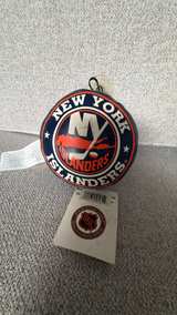 New York Islanders Plush Puck Window Car Cling Hang Hockey Puck - Image 2