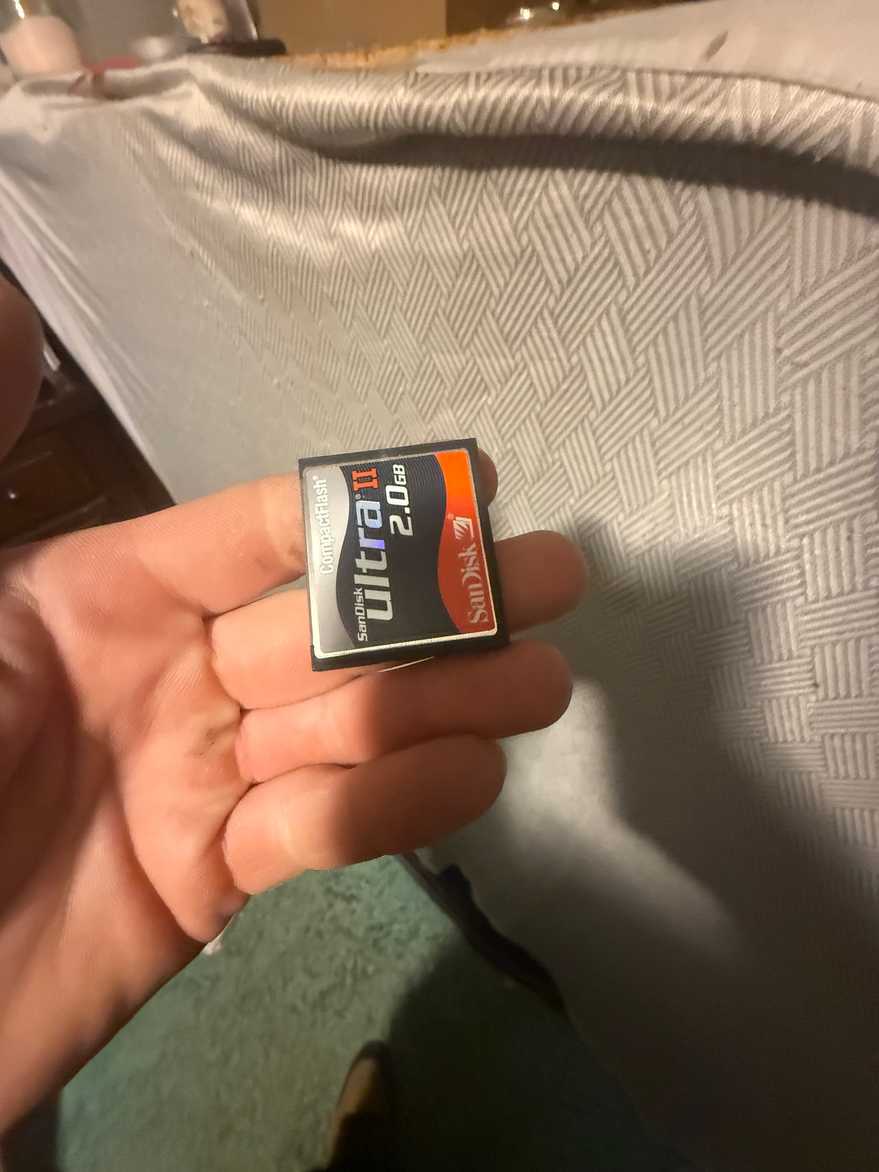 SanDisk Ultra II CompactFlash 2.0GB Memory Card