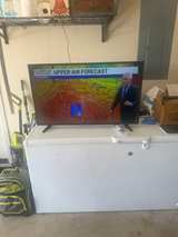 Samsung 43" Class NU6900 Smart 4K UHD TV - Image 5