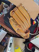 Rawlings Leather Baseball Glove - Image 2