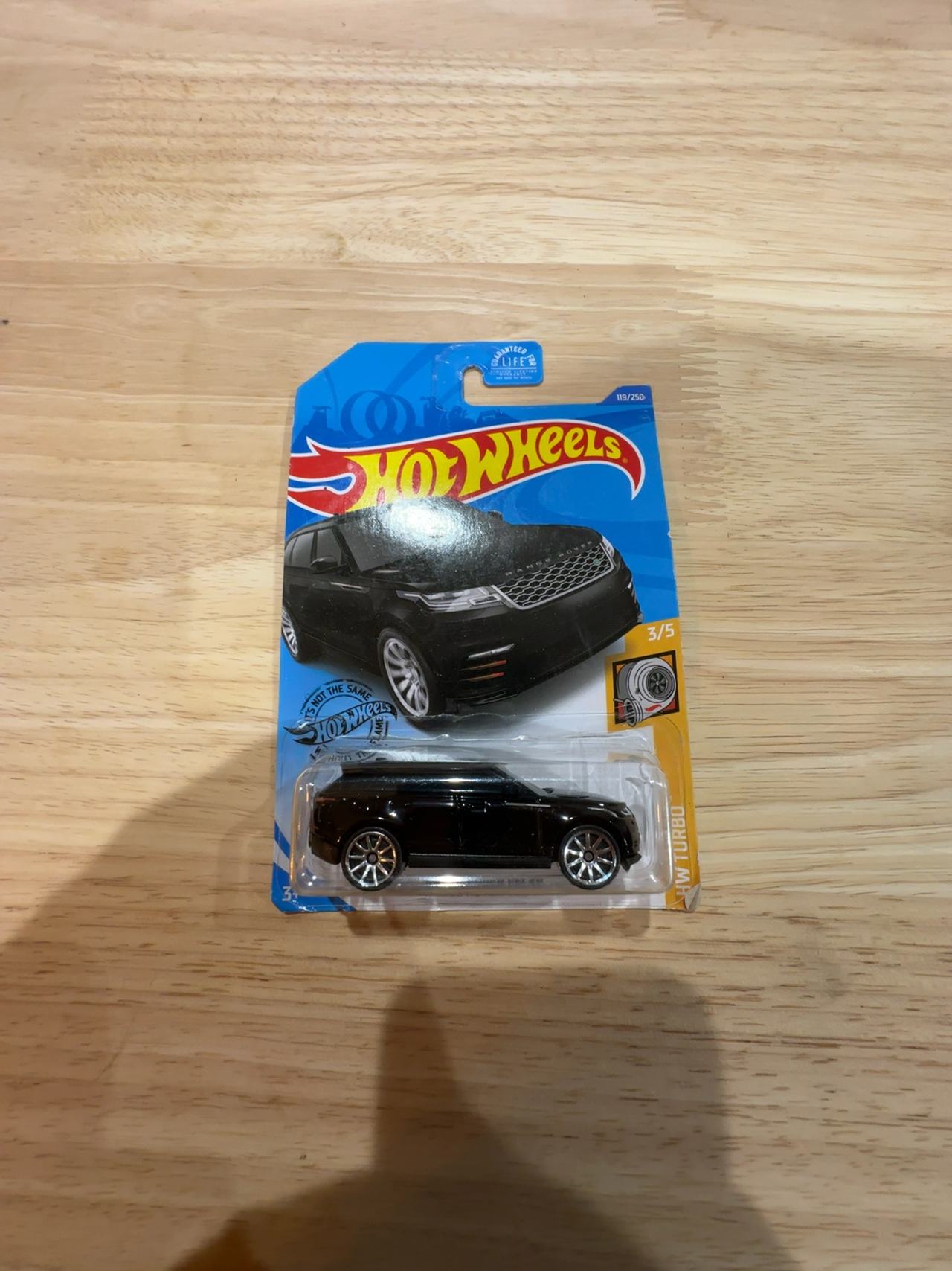 Hot Wheels Range Rover Velar Turbo 3/5 Black
