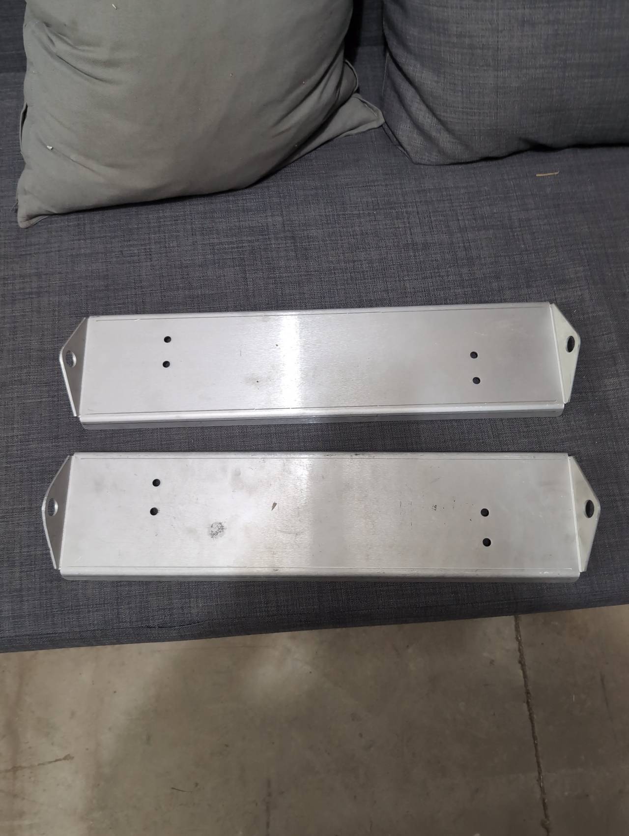 Quest Dehumidifier Aluminum Mounting Brackets