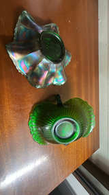 Fenton Green Carnival Glass Grape & Vine Bowl 2pcs - Image 2