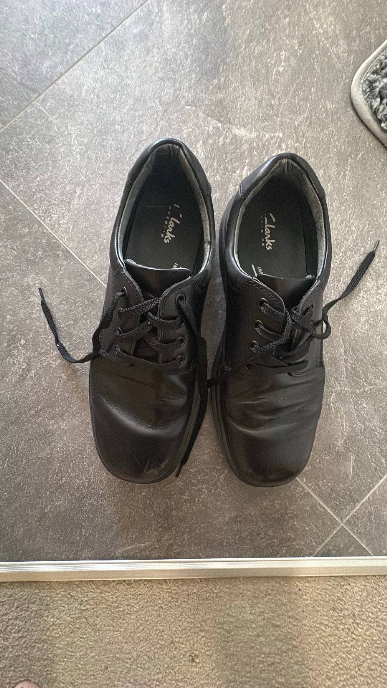 Clarks Daytona Leather School Shoes