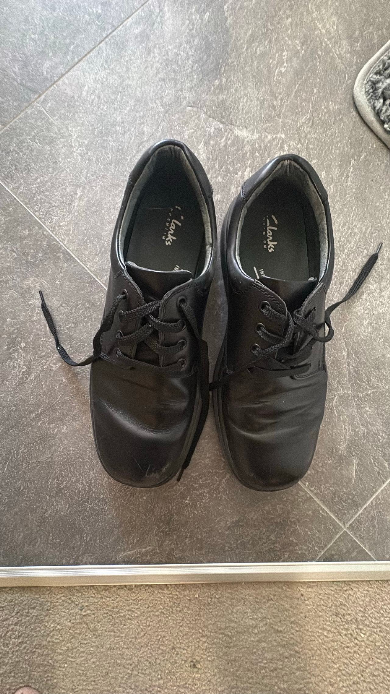 Clarks Daytona Leather School Shoes