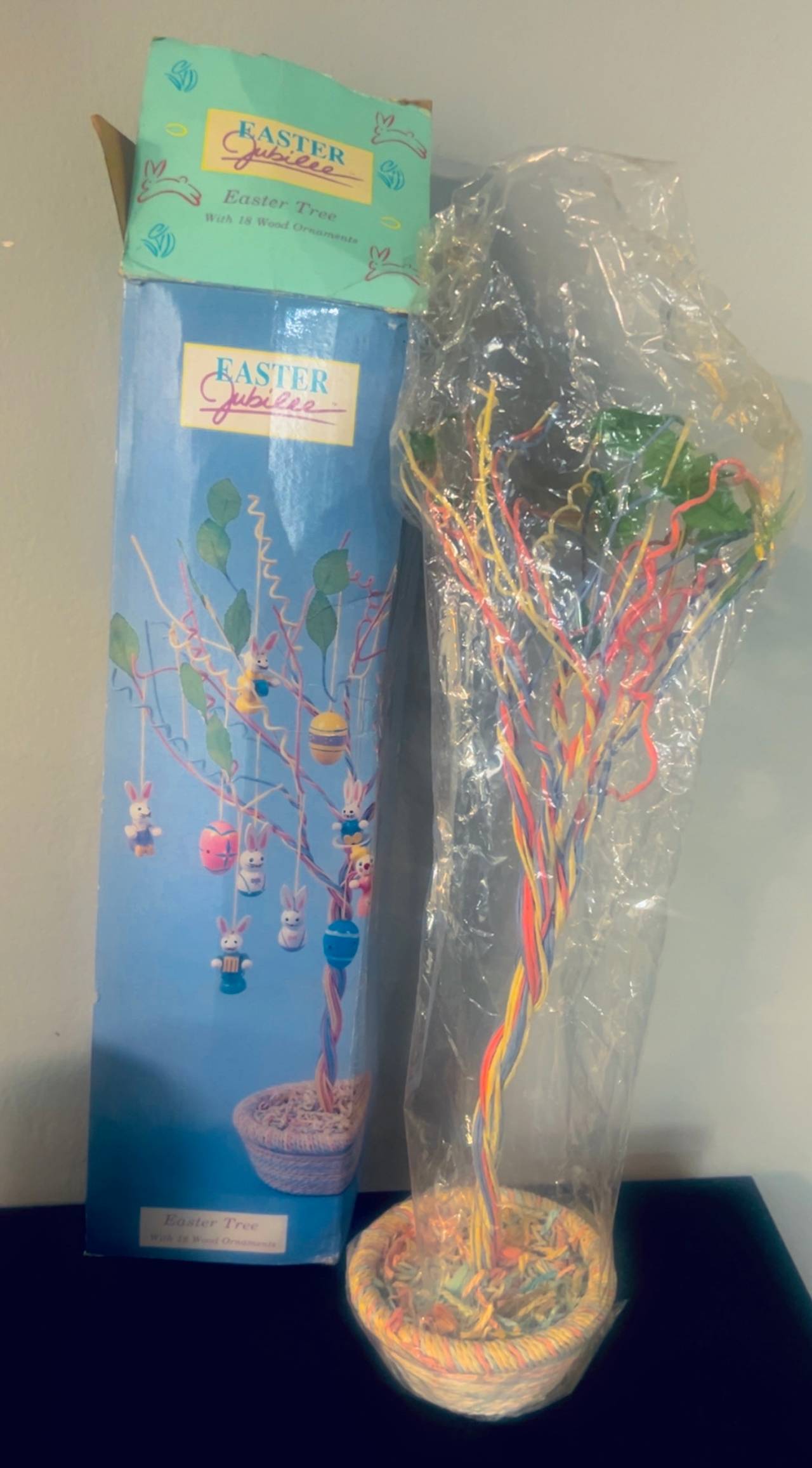 Easter Jubilee Easter Tree without Wood Ornaments