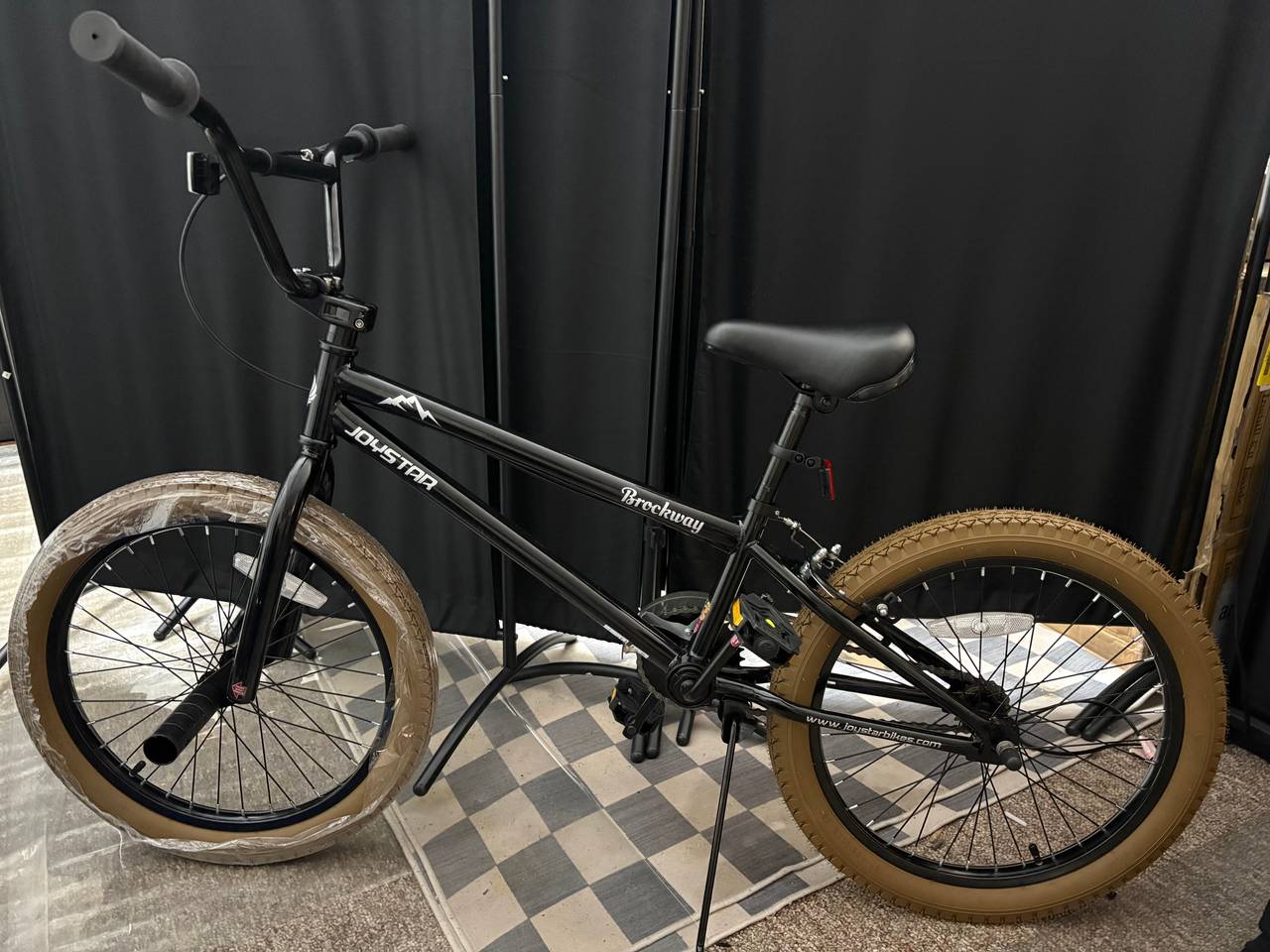 JOYSTAR Brockway 20 Inch BMX Bike