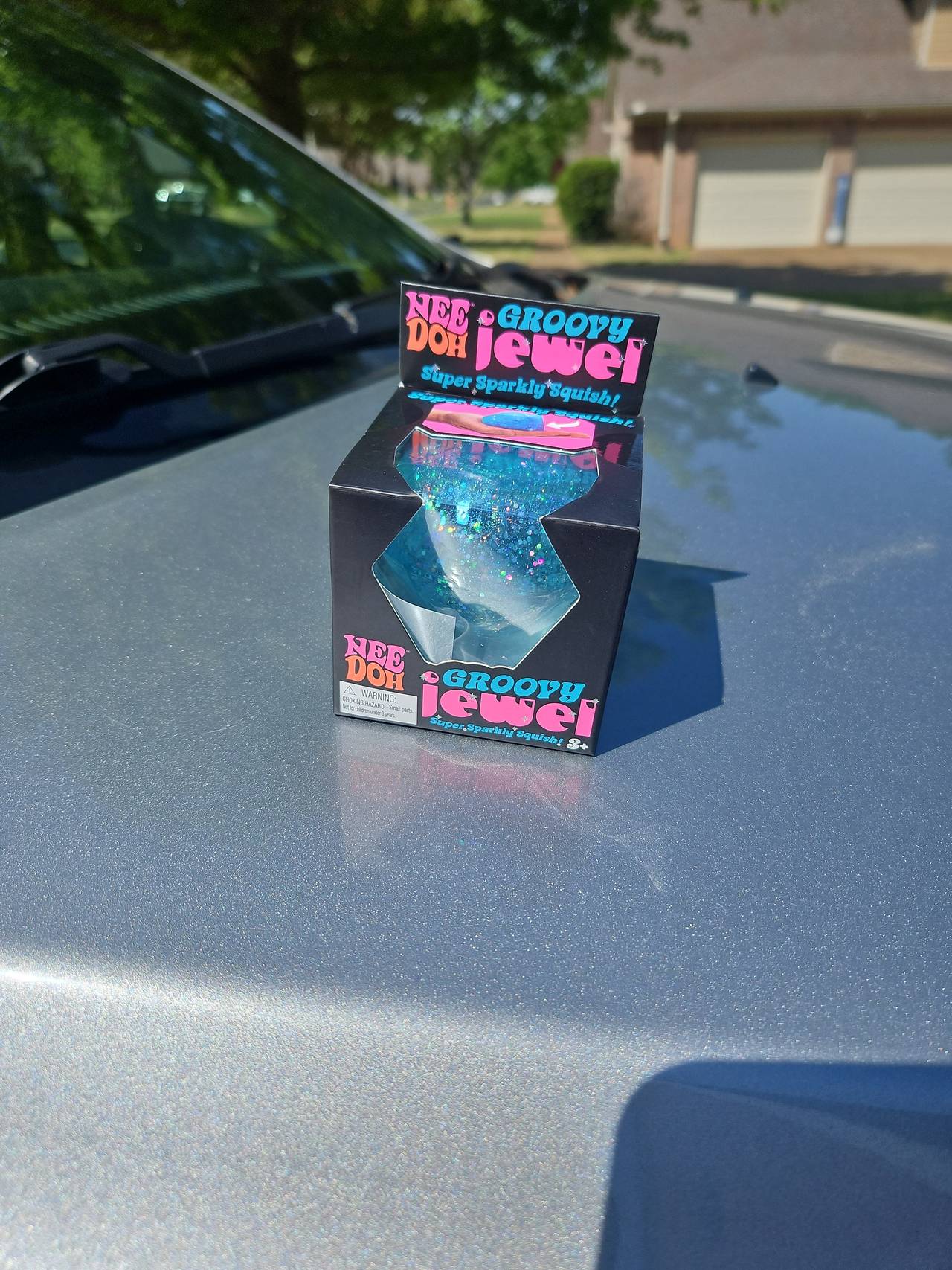 Schylling NeeDoh Groovy Jewel Super Sparkly Squish