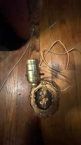 Vintage Cherub Wall Sconce Lamp - Image 3