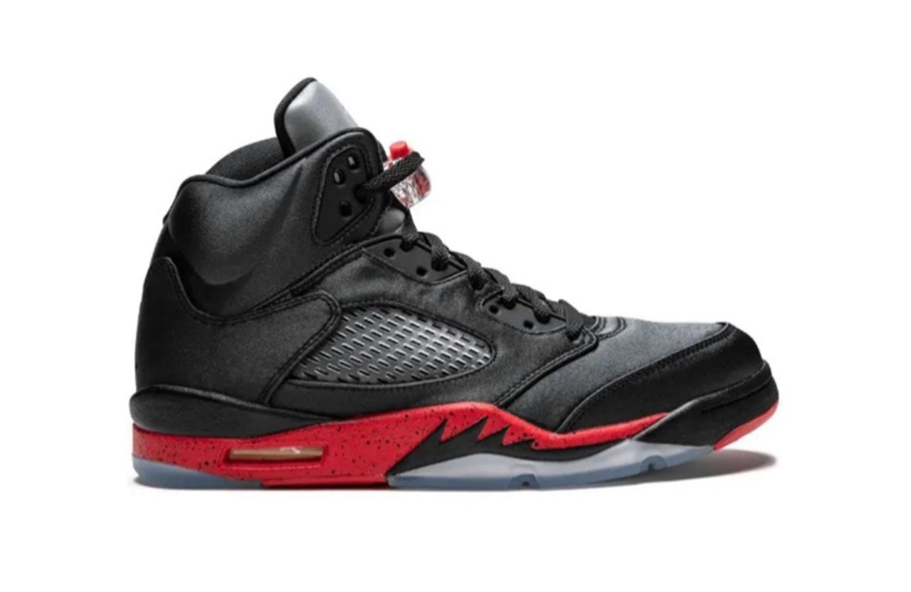 Nike Air Jordan 5 Retro Satin Bred Black/University Red size 9