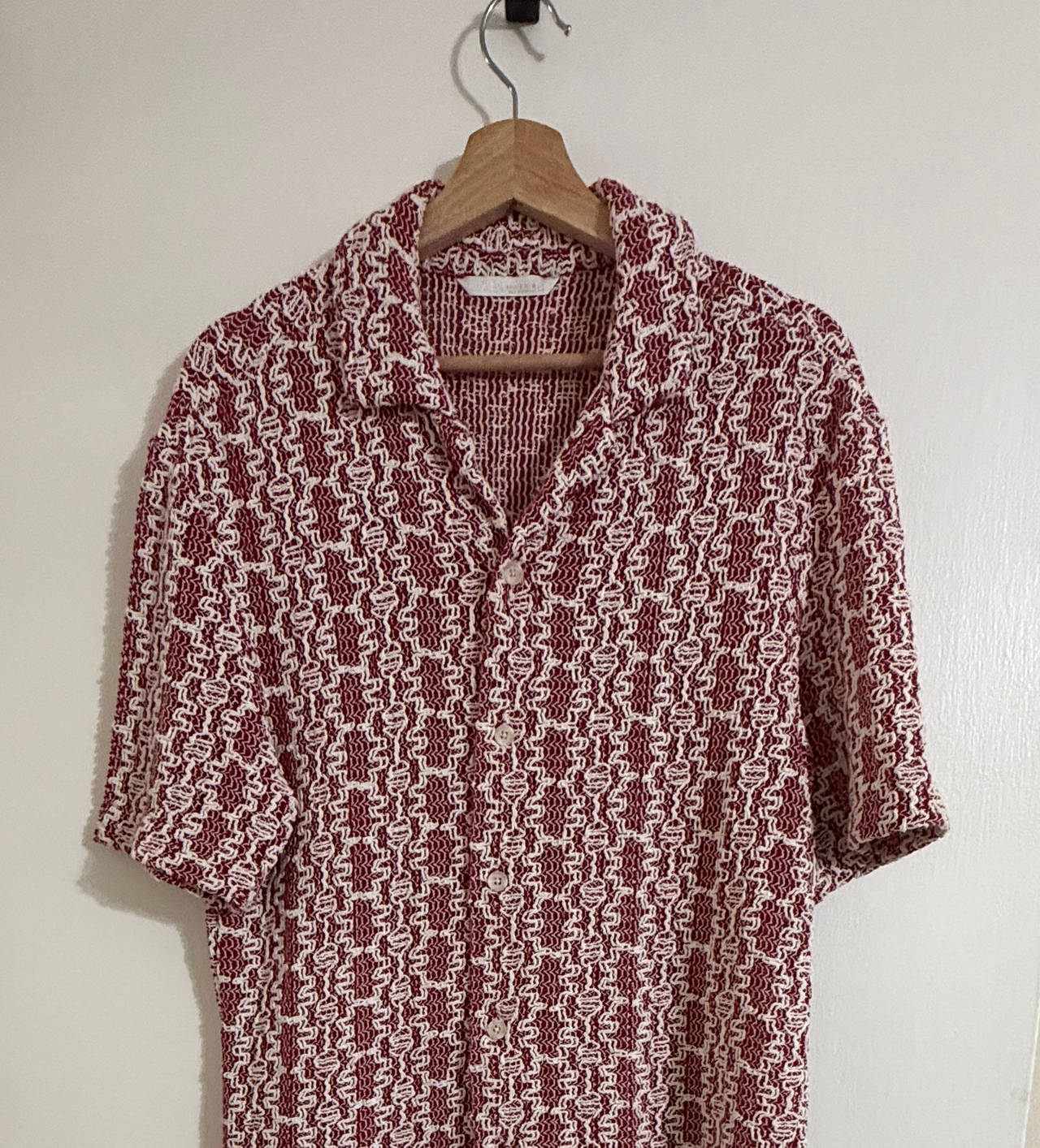Zara Geometric Pattern Knit Button-Up Shirt