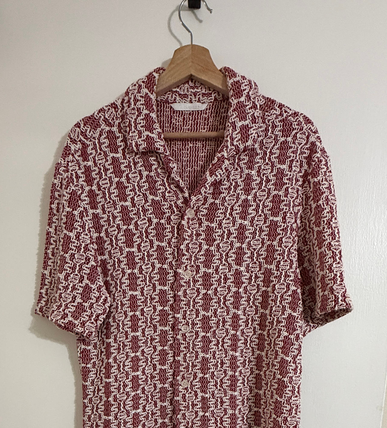 Zara Geometric Pattern Knit Button-Up Shirt