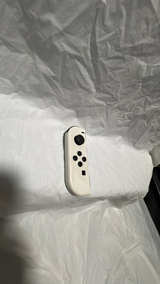 Nintendo Switch OLED Joy-Con (Left, White) - Image 2