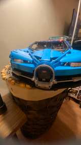 LEGO Technic Bugatti Chiron 42083 - Image 2