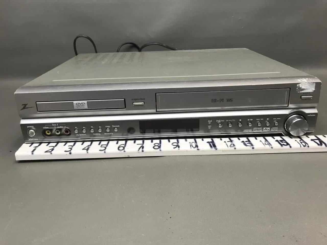 Zenith XBS344 DVD/VCR Combo Player makes strange humming sound