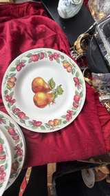 Villeroy & Boch French Garden Fleurence Dinner Plates - Set of 4 - Image 4