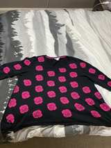 3 XL 4 XL Black Sweater with Pink Rose Print - Image 2