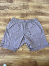Lululemon Commission Shorts size L - Image 1