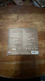 Pass the Jar: Zac Brown Band and Friends Live from the Fabulous Fox Theatre in Atlanta (CD/DVD) - Image 2