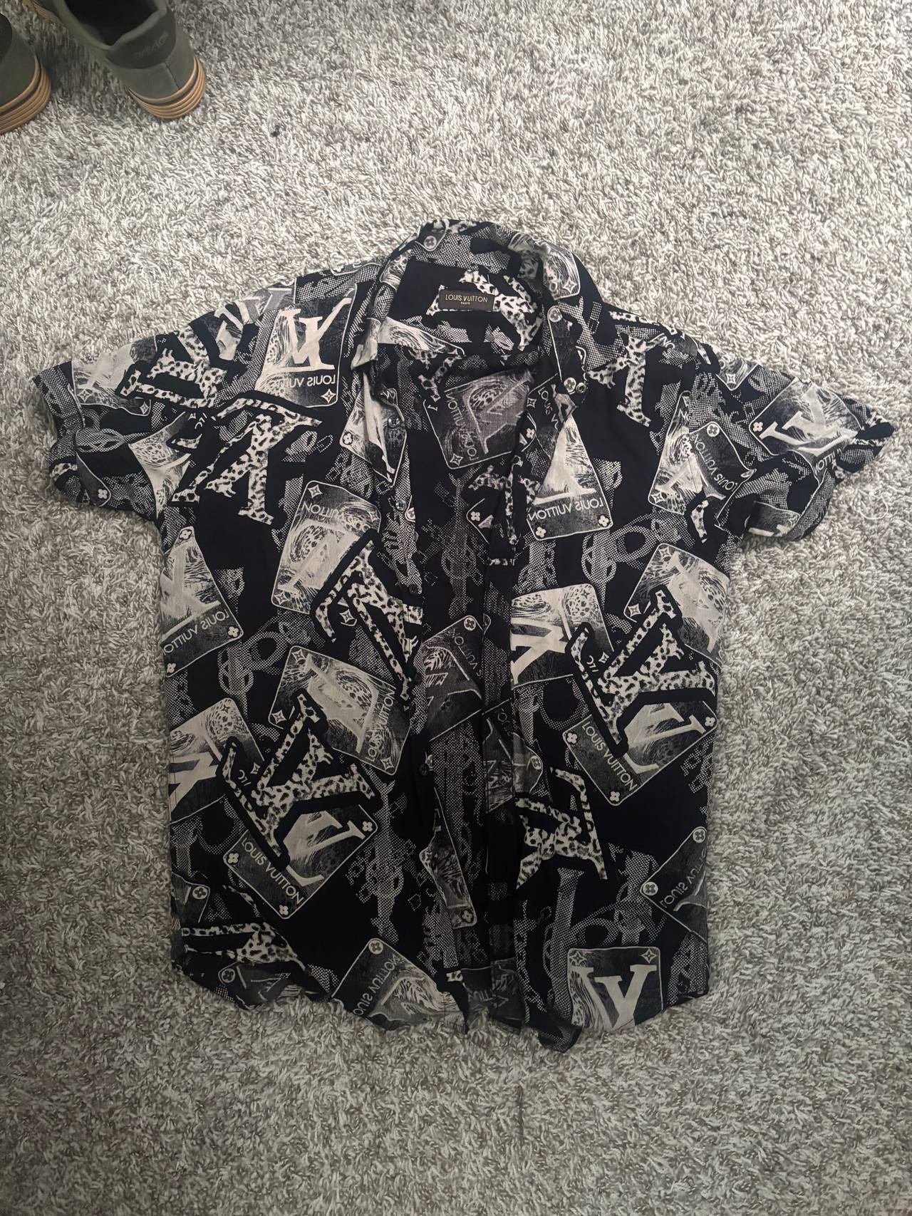 Rare Louis Vuitton Monogram Collage Short Sleeve Adult Medium