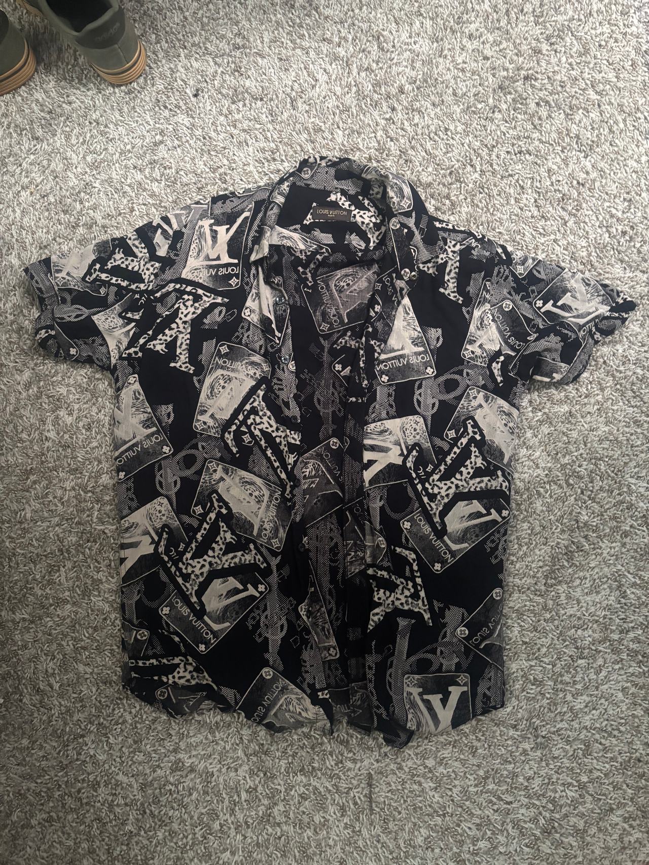 Rare Louis Vuitton Monogram Collage Short Sleeve Adult Medium