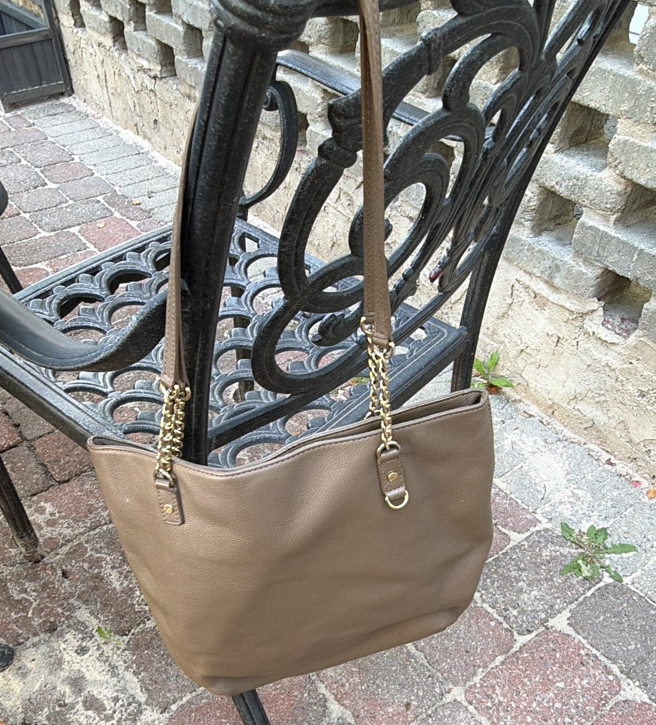 Michael Kors Jet Set Chain Item Tote Bag