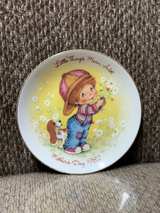 Avon Little Things Mother’s Day Plate 5" 1982 - Image 1