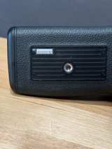 Canon BG-E11 Battery Grip for EOS 5D Mark III - Image 5