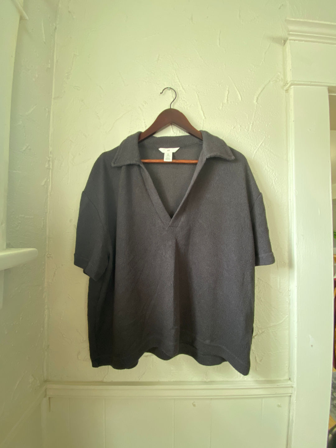 H & M NEW Short Sleeve Collared Knit Top